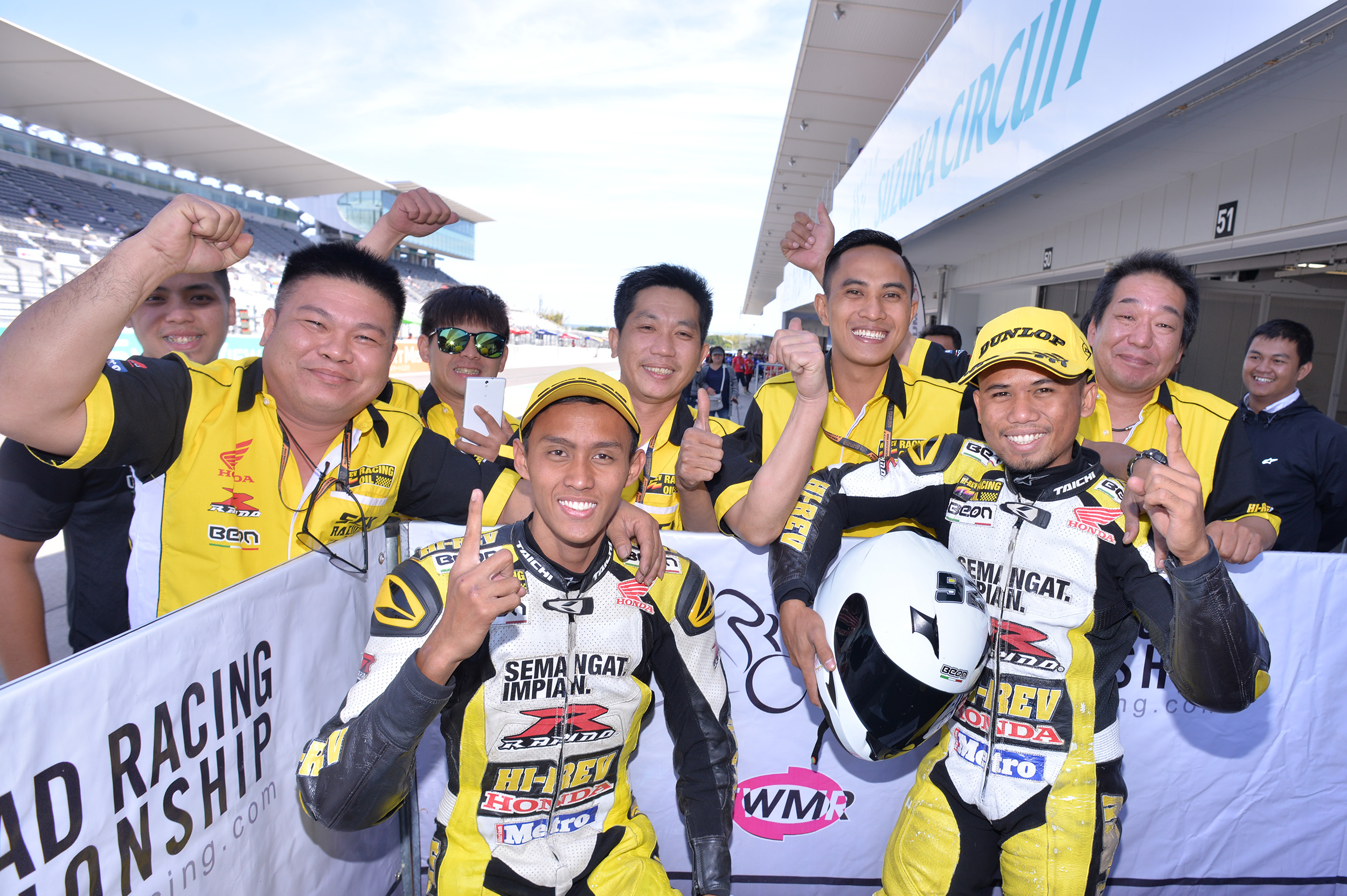 SCK 1-2 AT THE FRONT OF AN ALL-MALAYSIAN UNDERBONE PODIUM