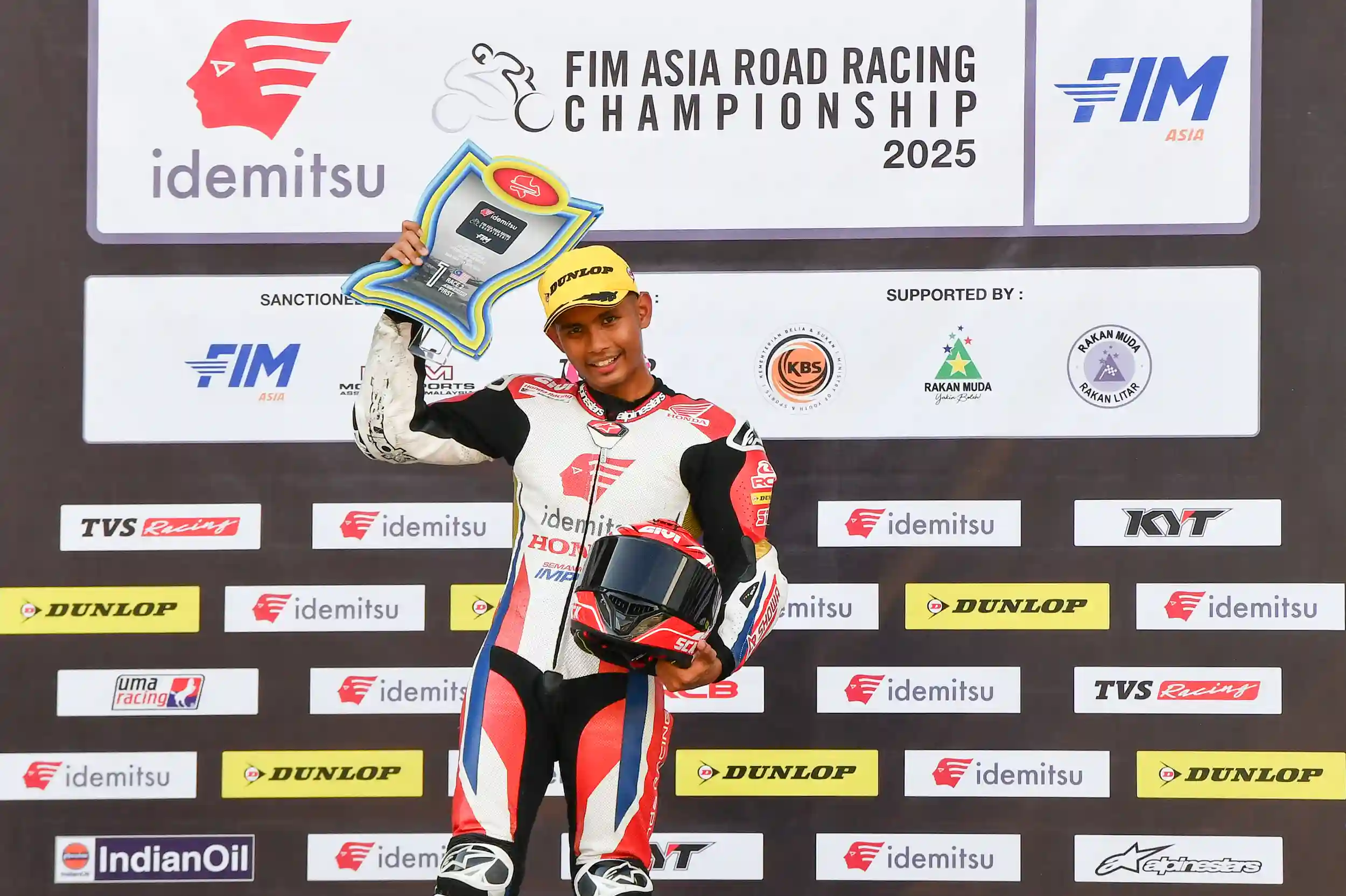 AZROY STORMED TO DOUBLE VICTORY ON HOME SOIL