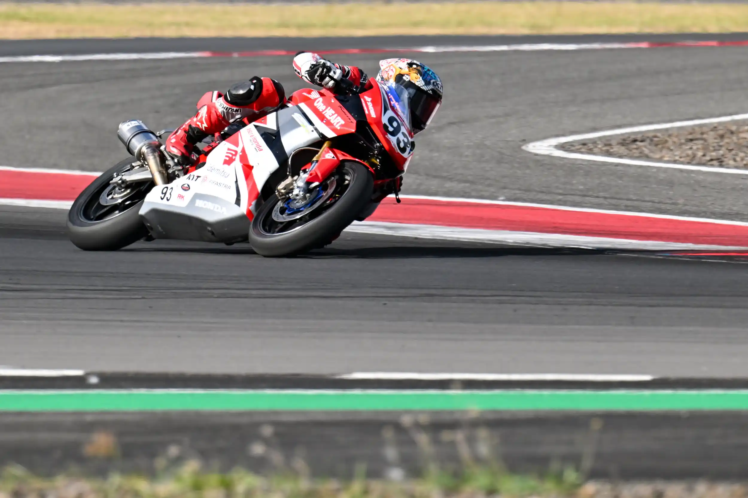 ARBI DELIGHTED HOME CROWD