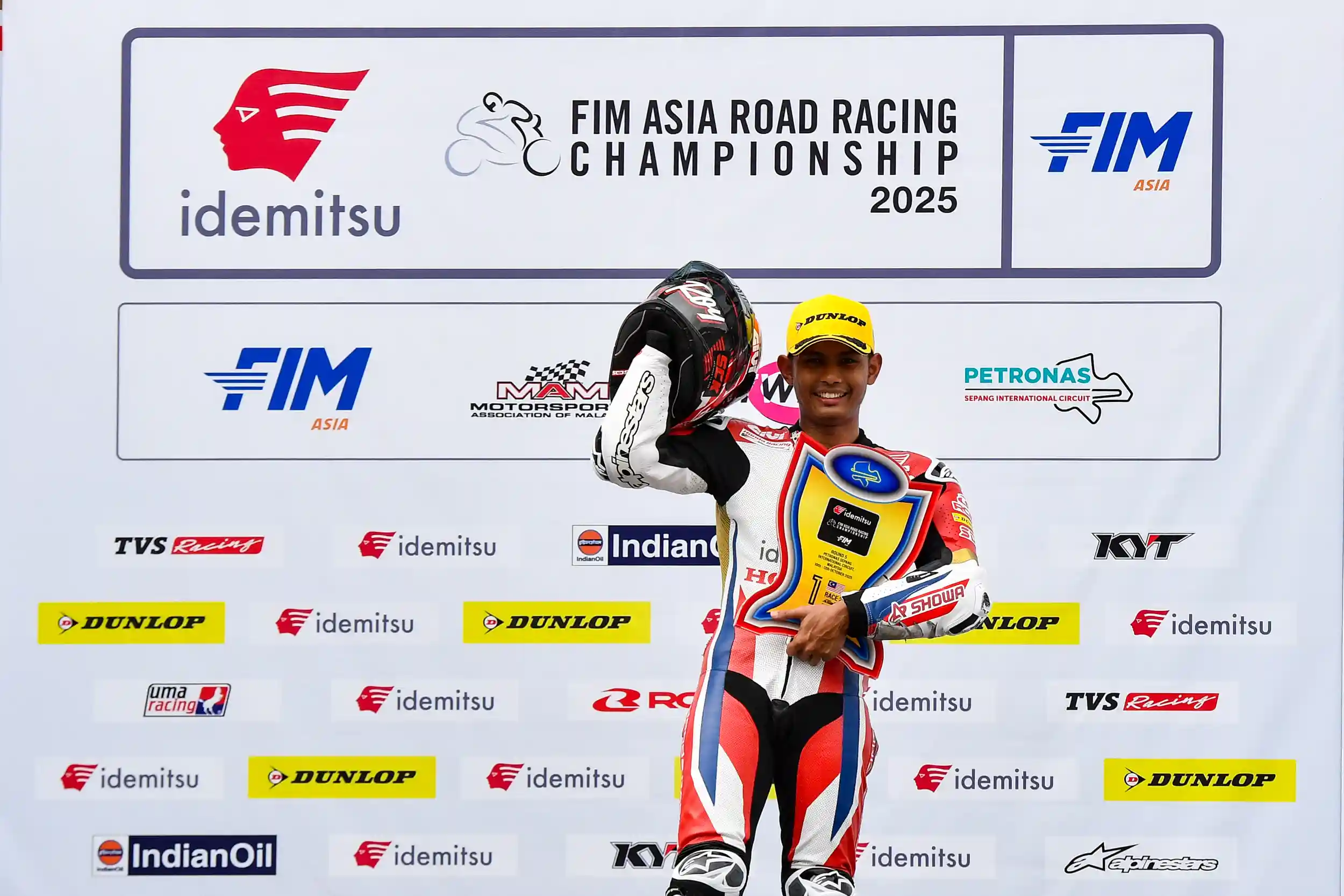 AZROY CLAIMED SENSATIONAL VICTORY
