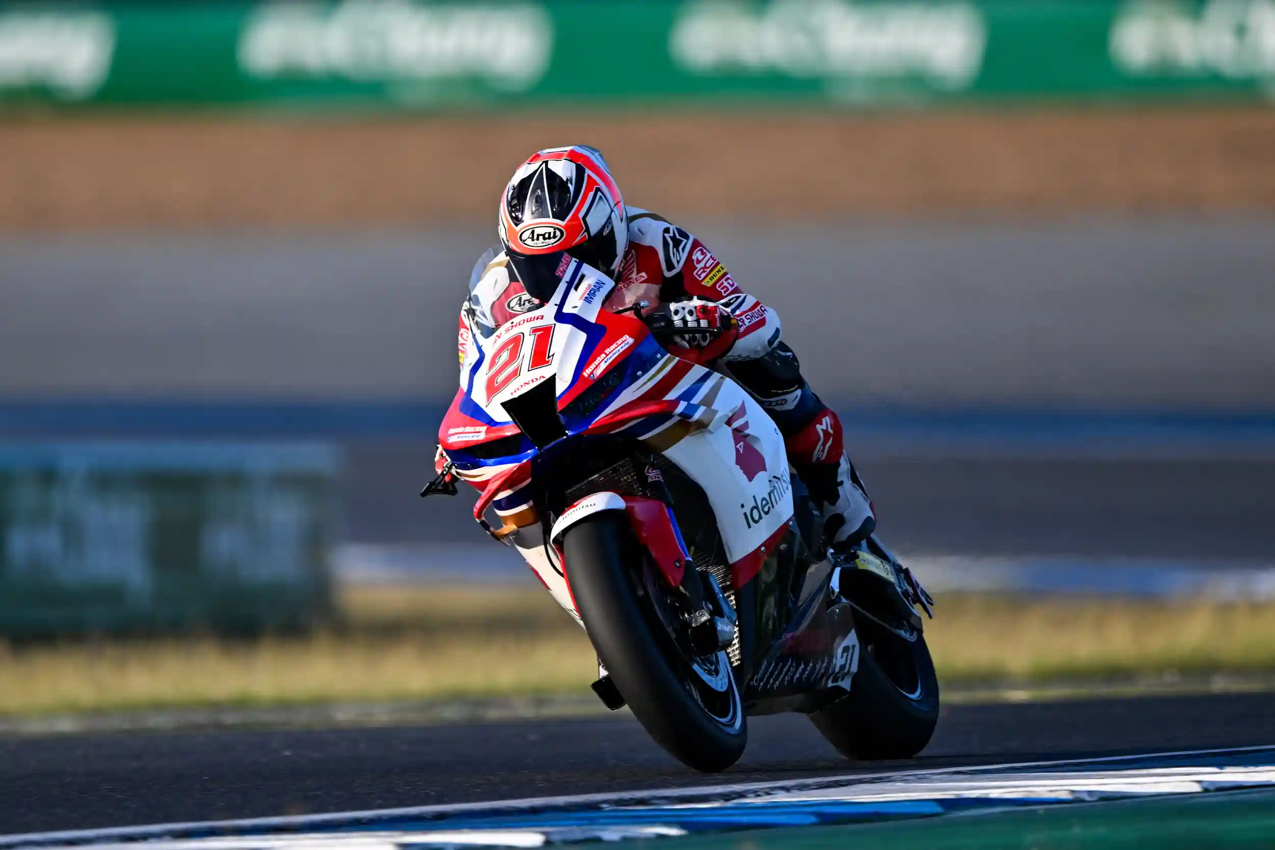 ZAQHWAN SET THE BENCHMARK