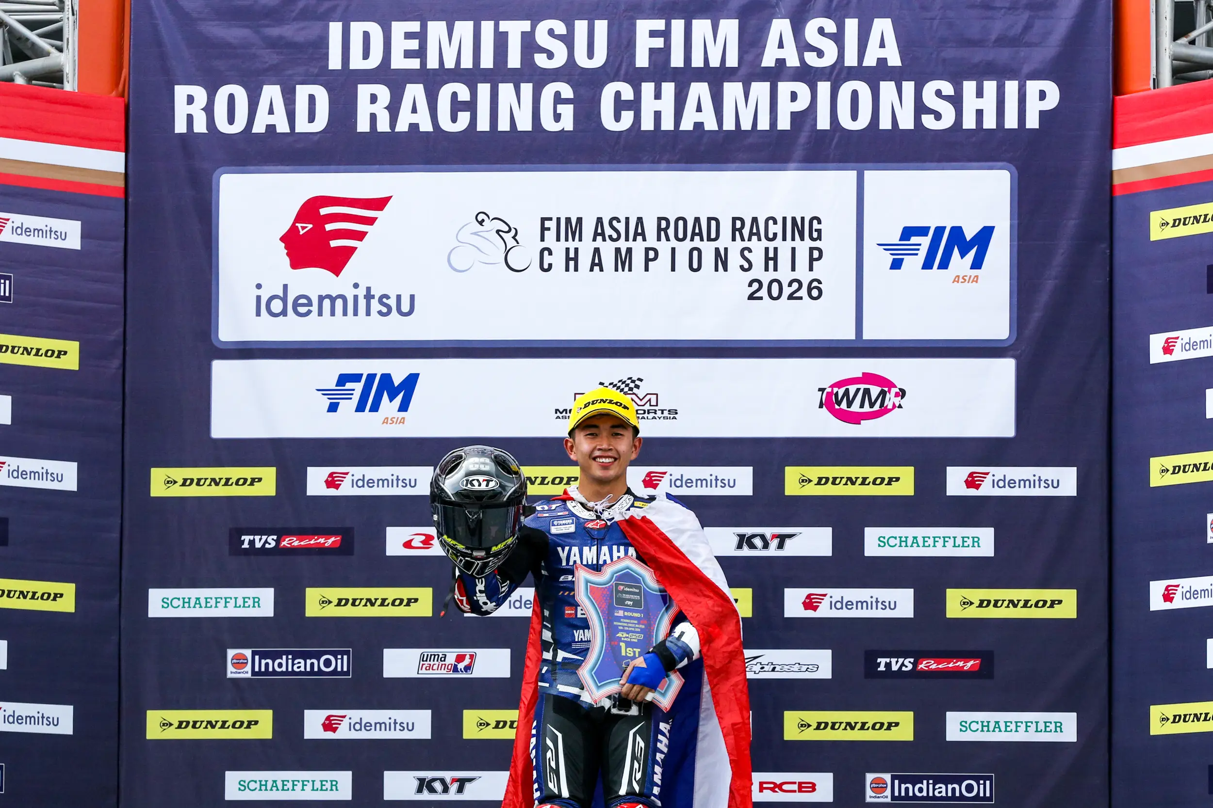 KRITTAPAT CONQUERS CHAOTIC BATTLE