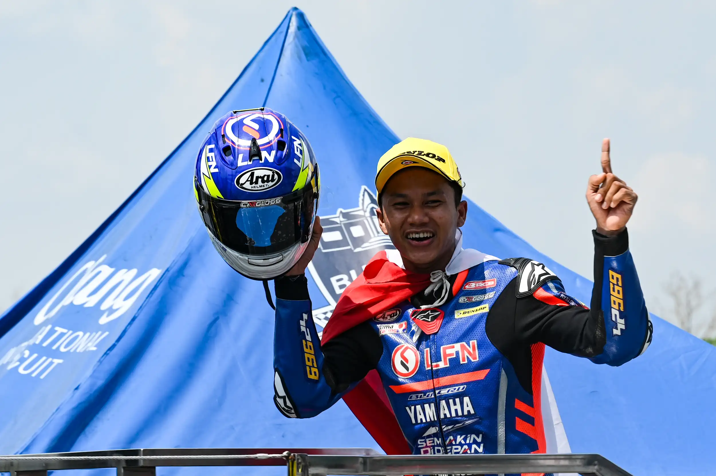 FADLI STUNNED UB150 FIELD