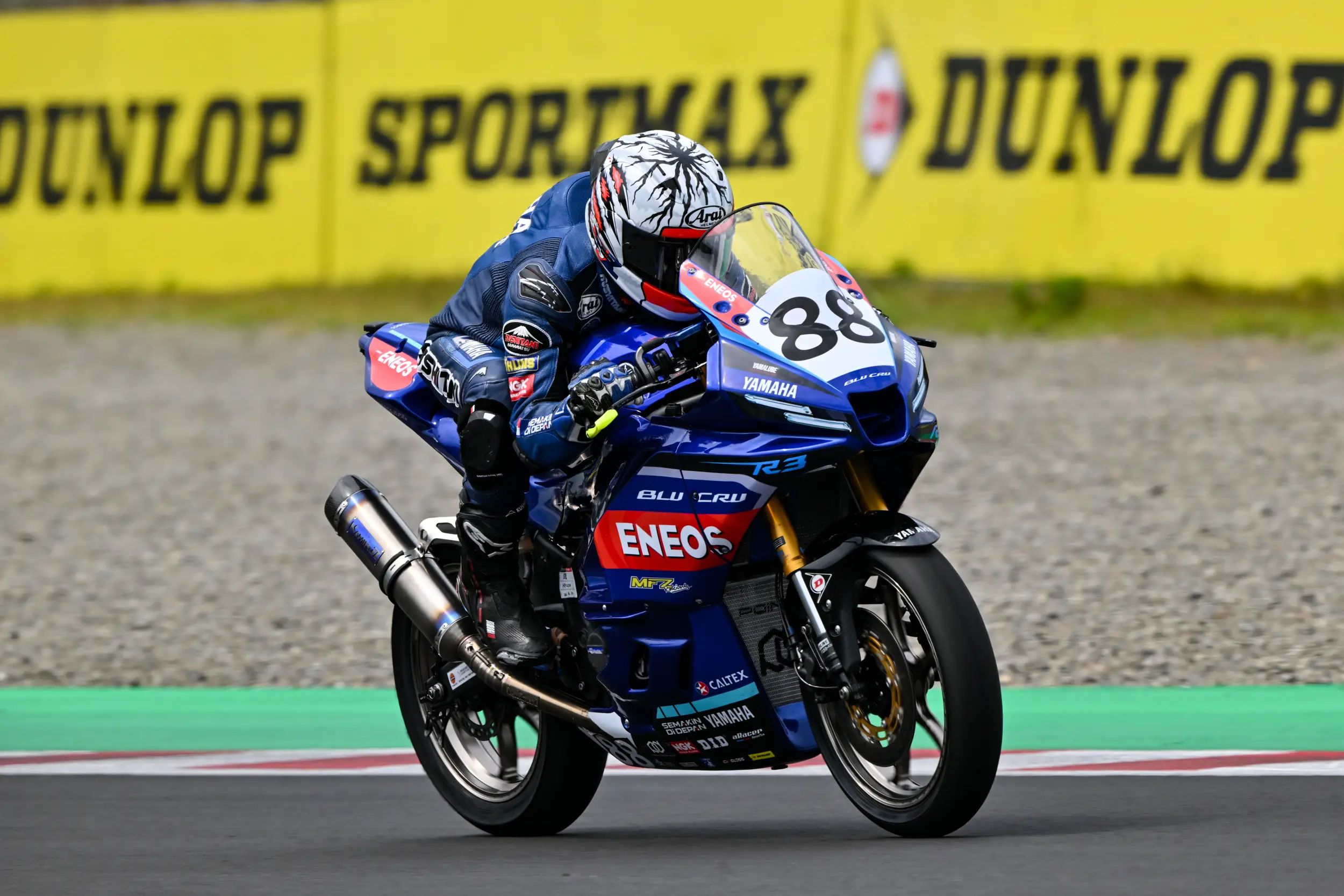 CANDRA HELD OFF JAPAN HERO